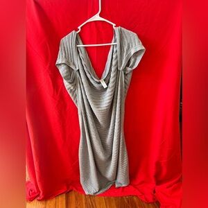 lululemon athletica Rejuvenate Scarf in Heathered Gray